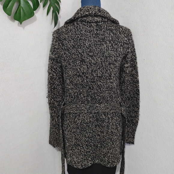 GAP Heathered Black Chunky Belted Cardigan Sweater - Picture 7 of 8